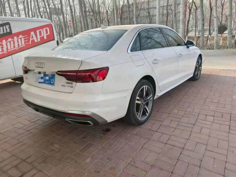 天津22年奧迪A4L2