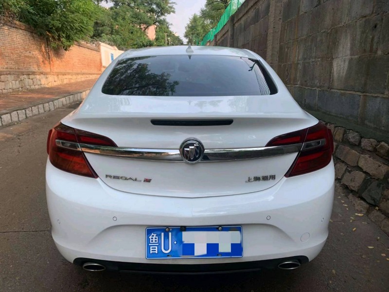 枣庄15年别克君威3