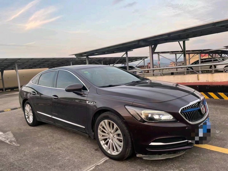 枣庄18年别克君越3