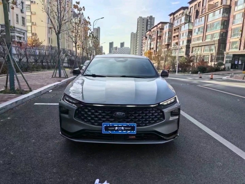 东营22年福特蒙迪欧1