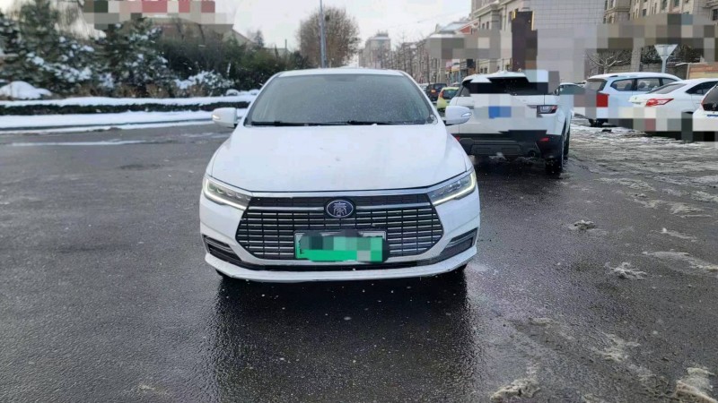 东营23年比亚迪秦1