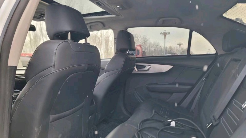 东营23年比亚迪秦3