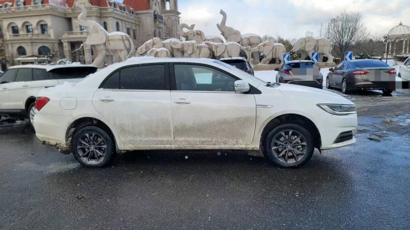 东营23年比亚迪秦4