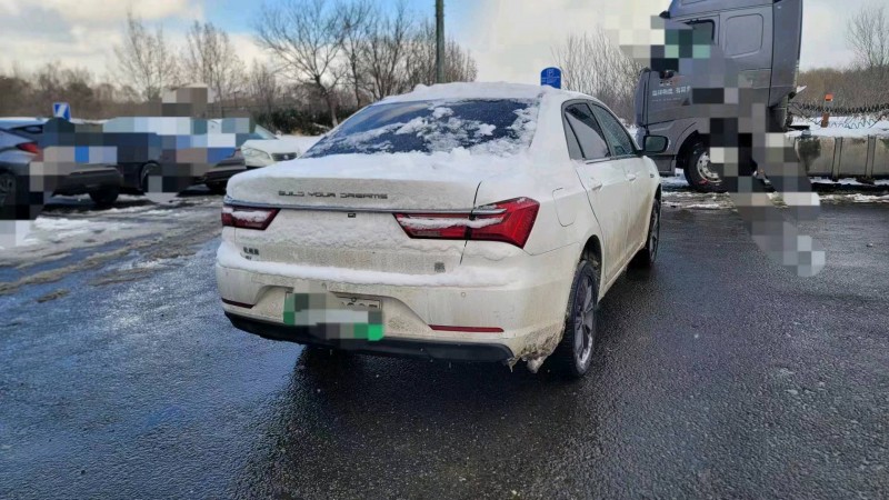 东营23年比亚迪秦6