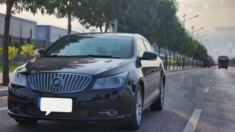 邢台13年别克君越2