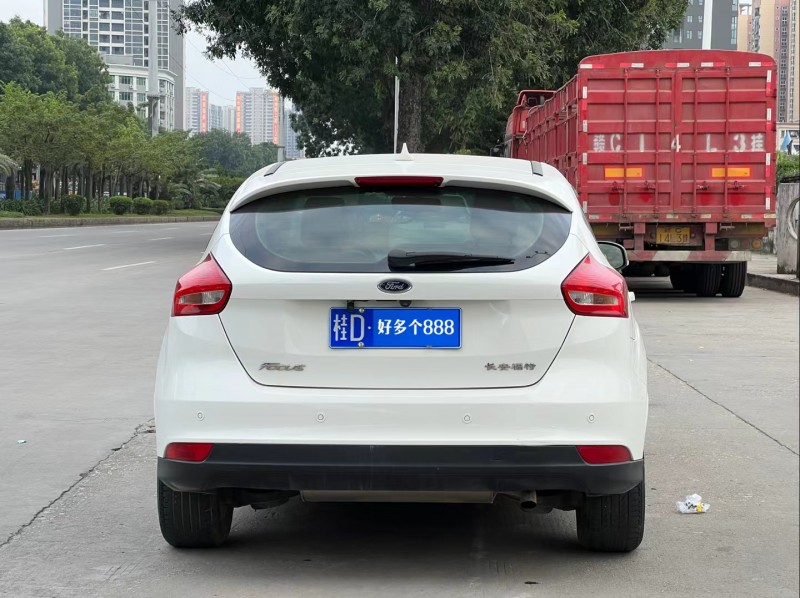 东莞18年福特福克斯9