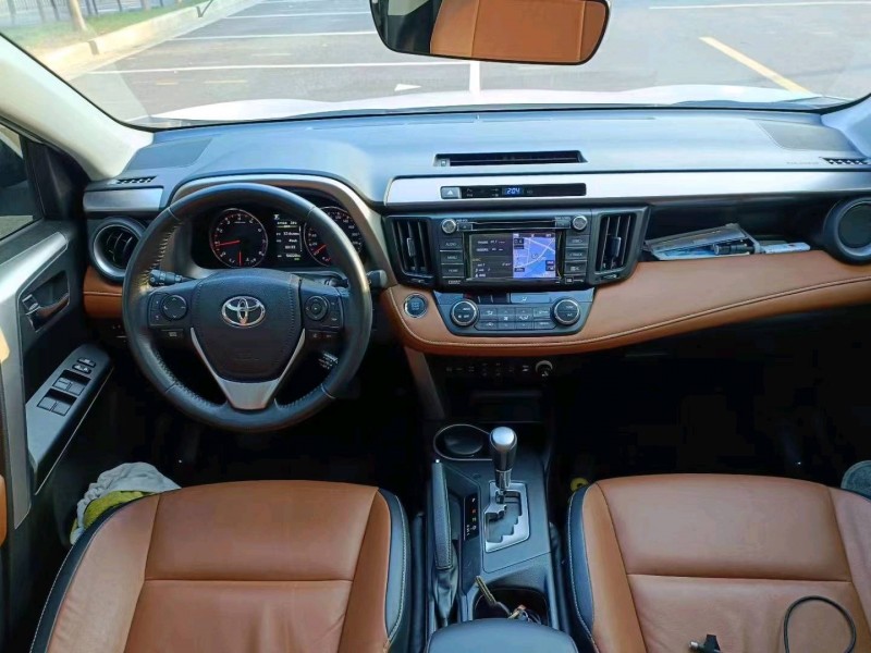 嘉兴19年丰田RAV4荣放6