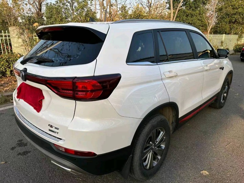 宜昌21年长安汽车CS756