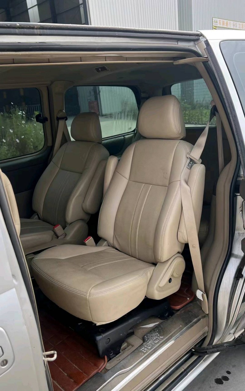 淄博15年别克GL88