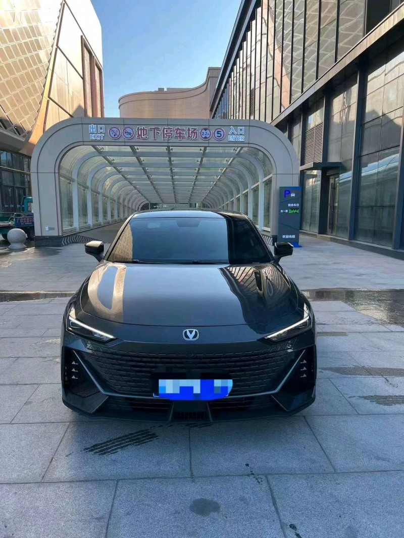 东营23年长安汽车UNI-V1