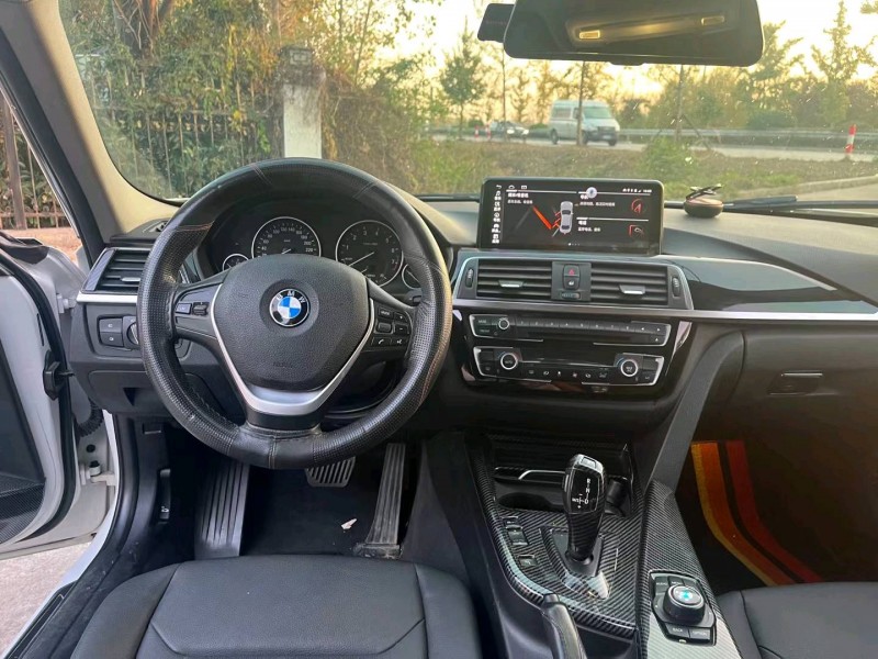 徐州17年宝马3系5