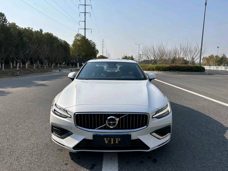 盐城23年沃尔沃S60L1