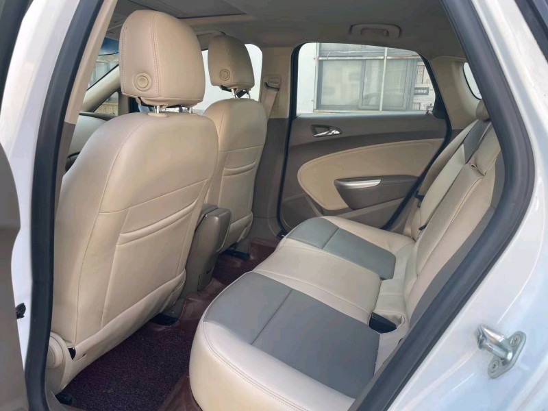 盐城14年别克英朗GT4