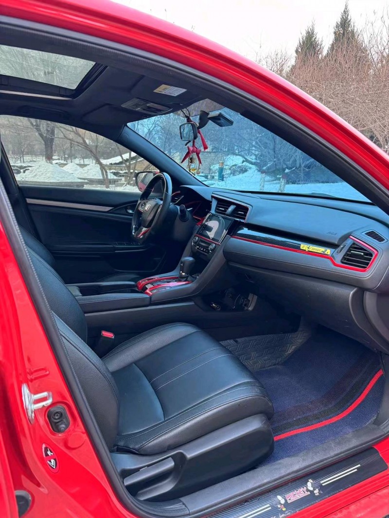 邢台21年本田思域7