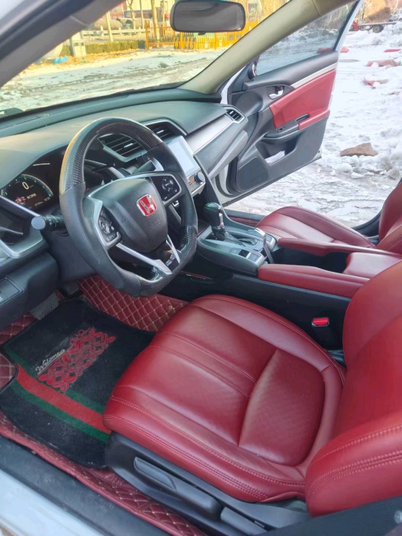 淄博18年本田思域5