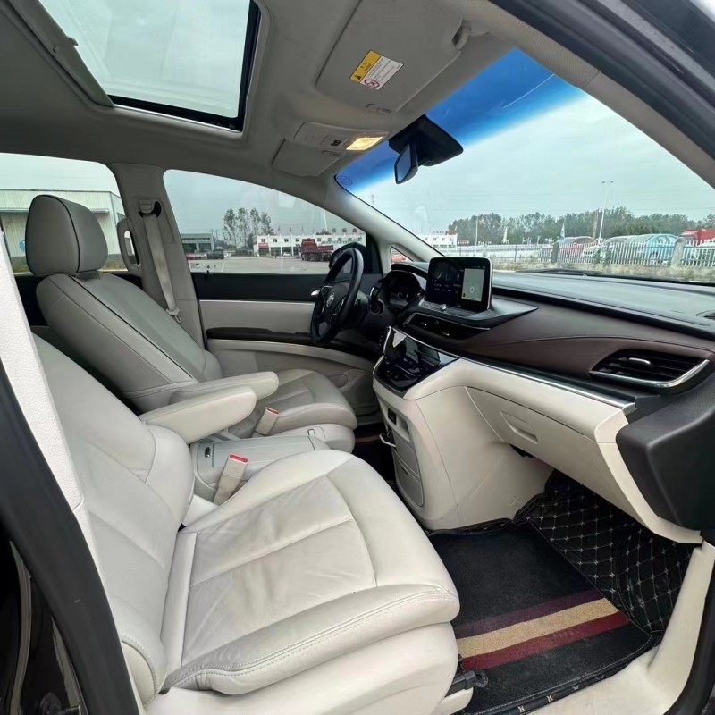 菏泽21年别克GL85