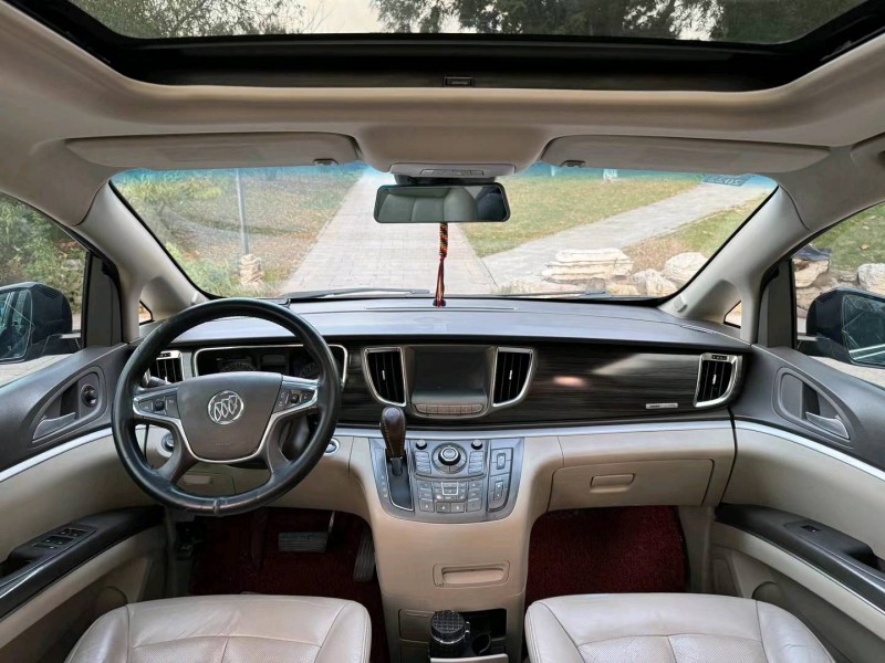 邢台12年别克GL85