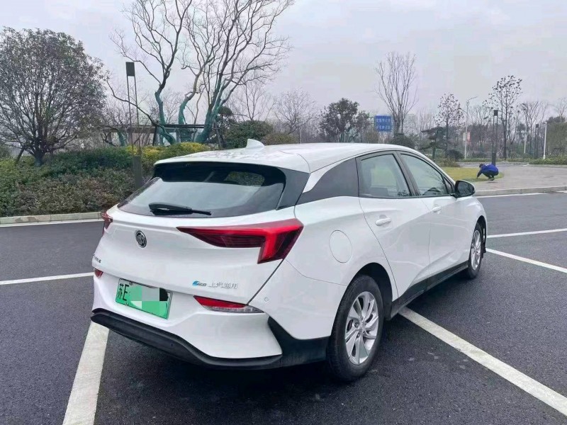 徐州23年别克velite68