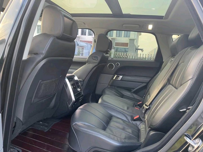 徐州16年路虎揽胜运动5