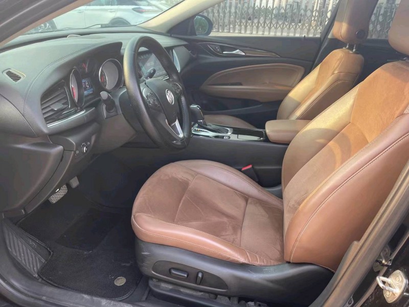 徐州20年别克君威6