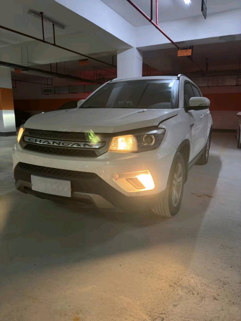 蚌埠18年長安汽車CS754