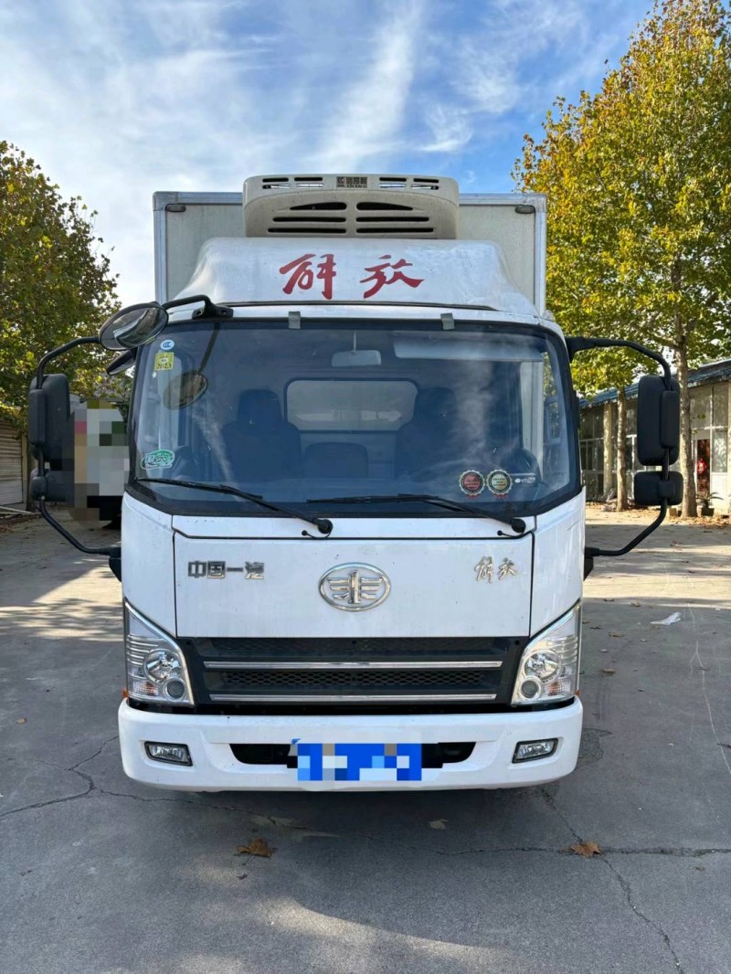 淄博22年解放箱货J61