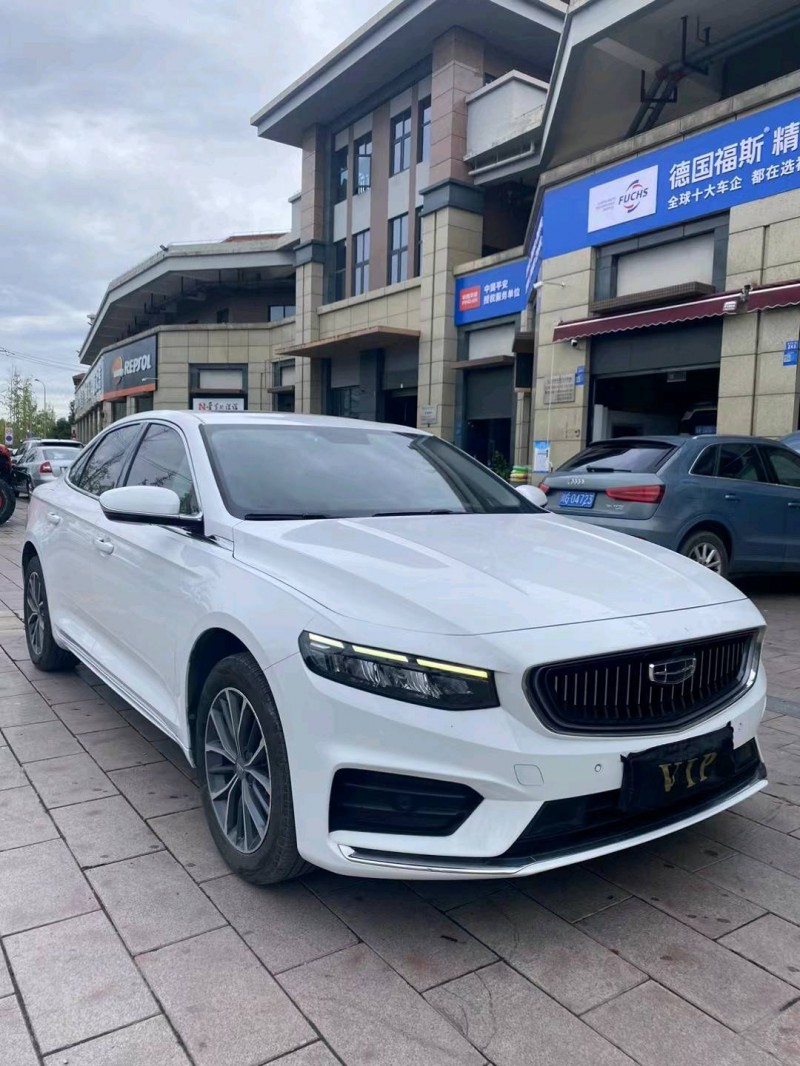 成都21年吉利星瑞2