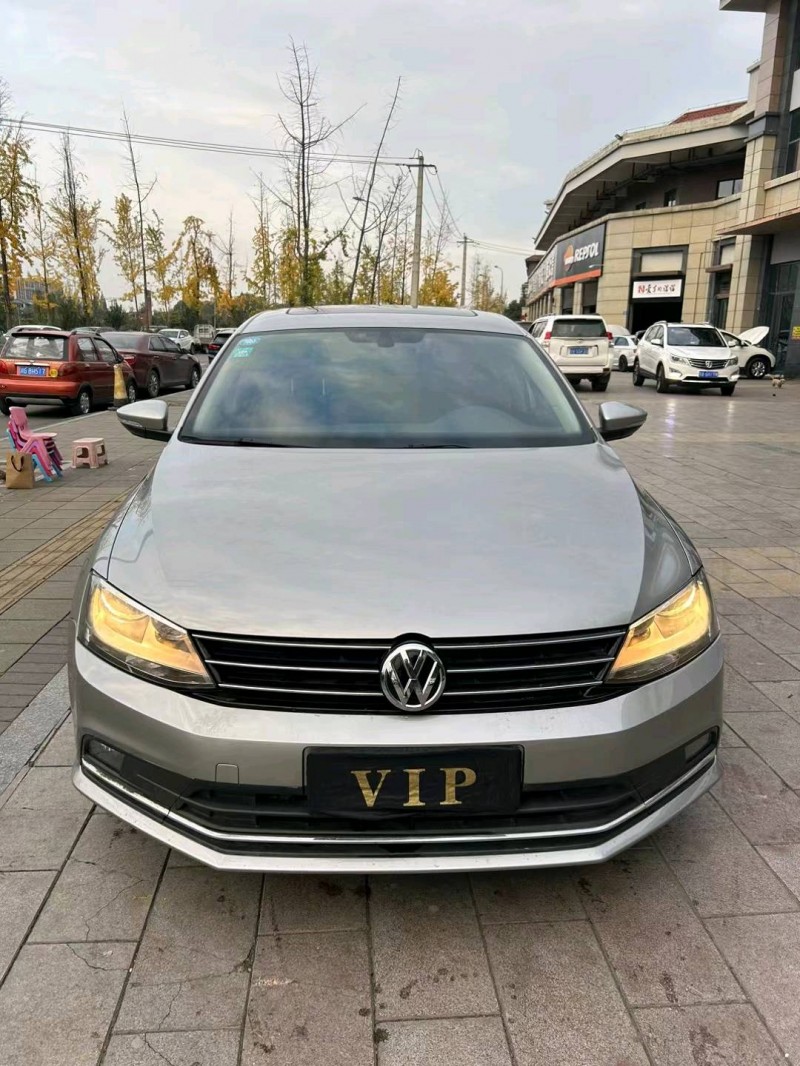 成都19年大众速腾1