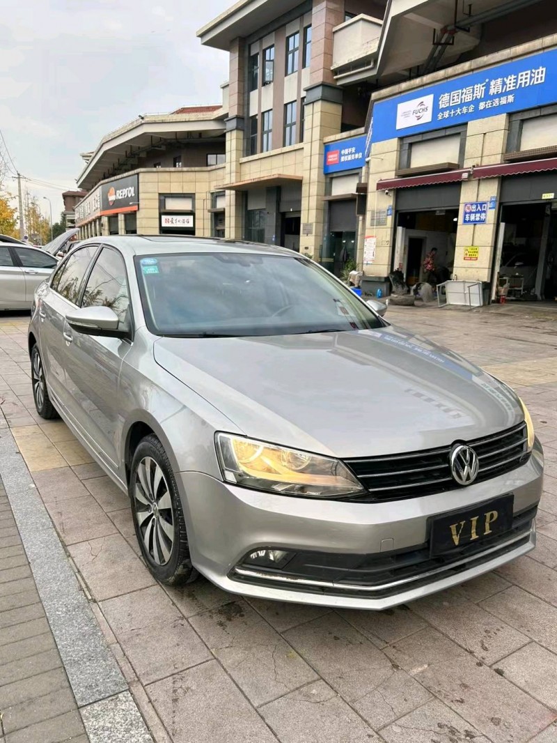 成都19年大众速腾3