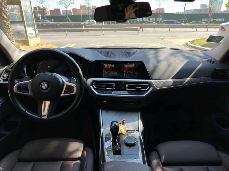 佛山20年宝马3系8