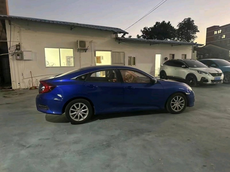 珠海17年本田思域4