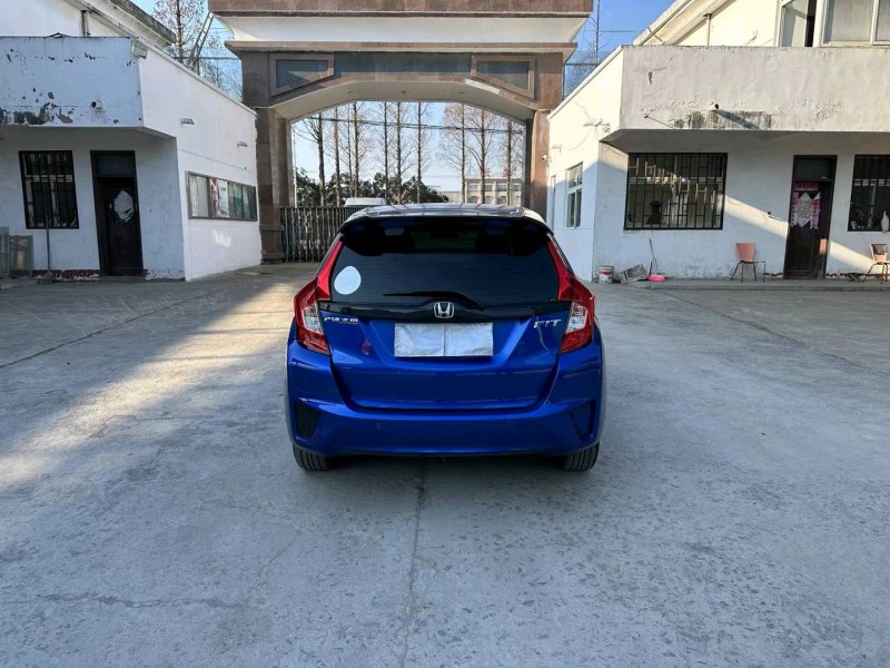 徐州16年本田飞度9