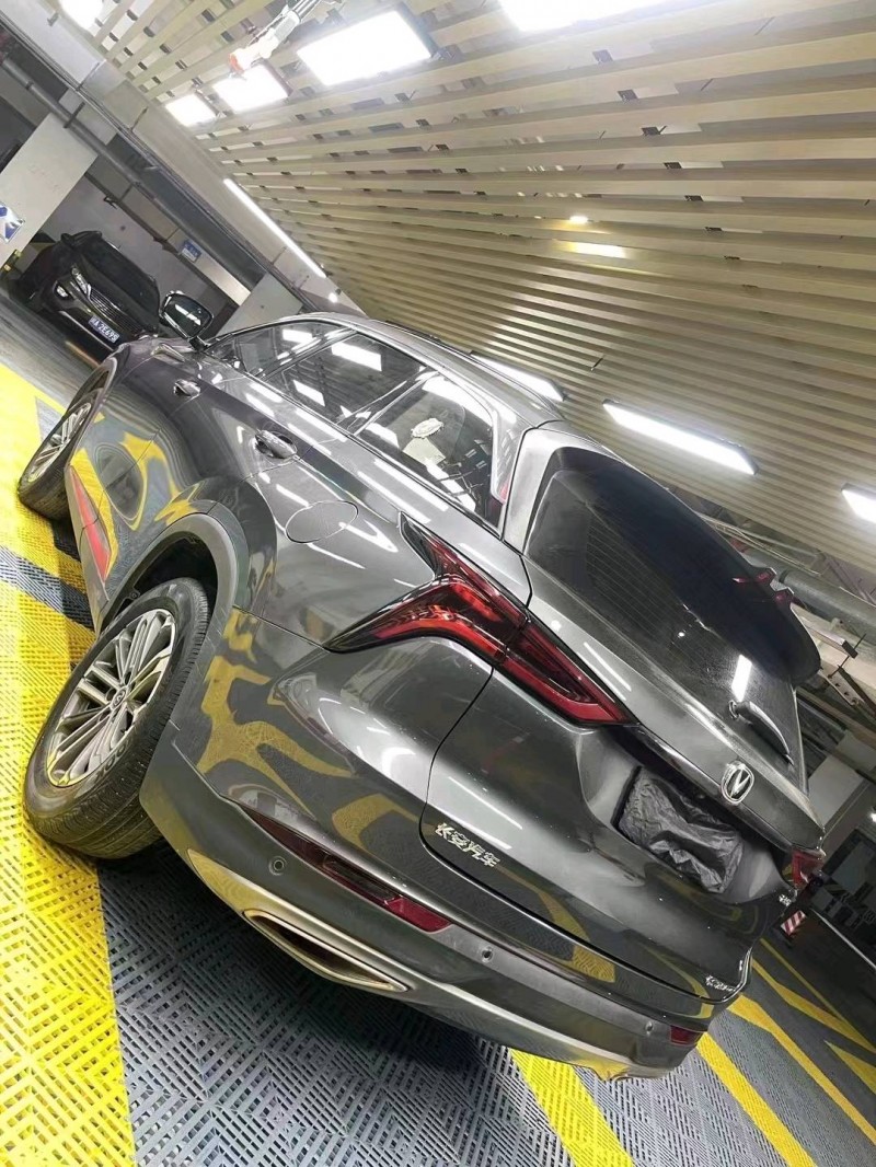 成都21年长安汽车CS756