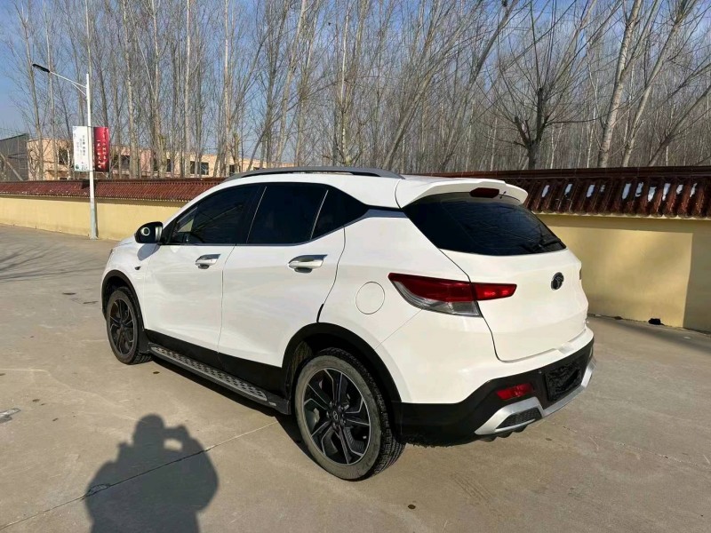 廊坊18年东南汽车DX36