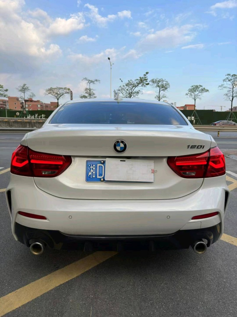 佛山20年宝马1系9