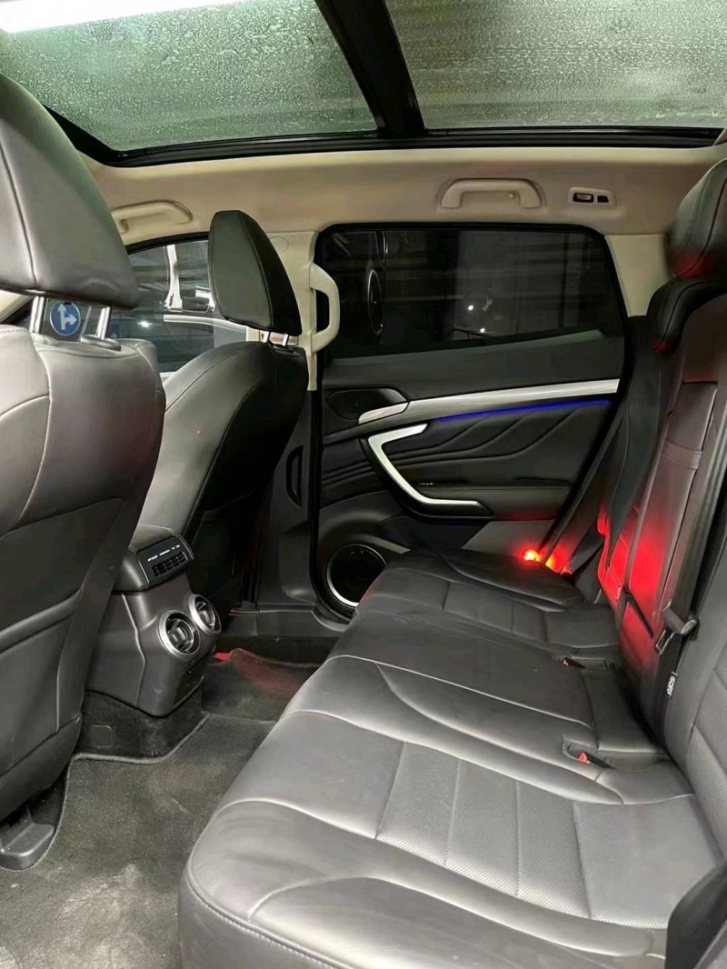 成都17年长城汽车WEY VV79