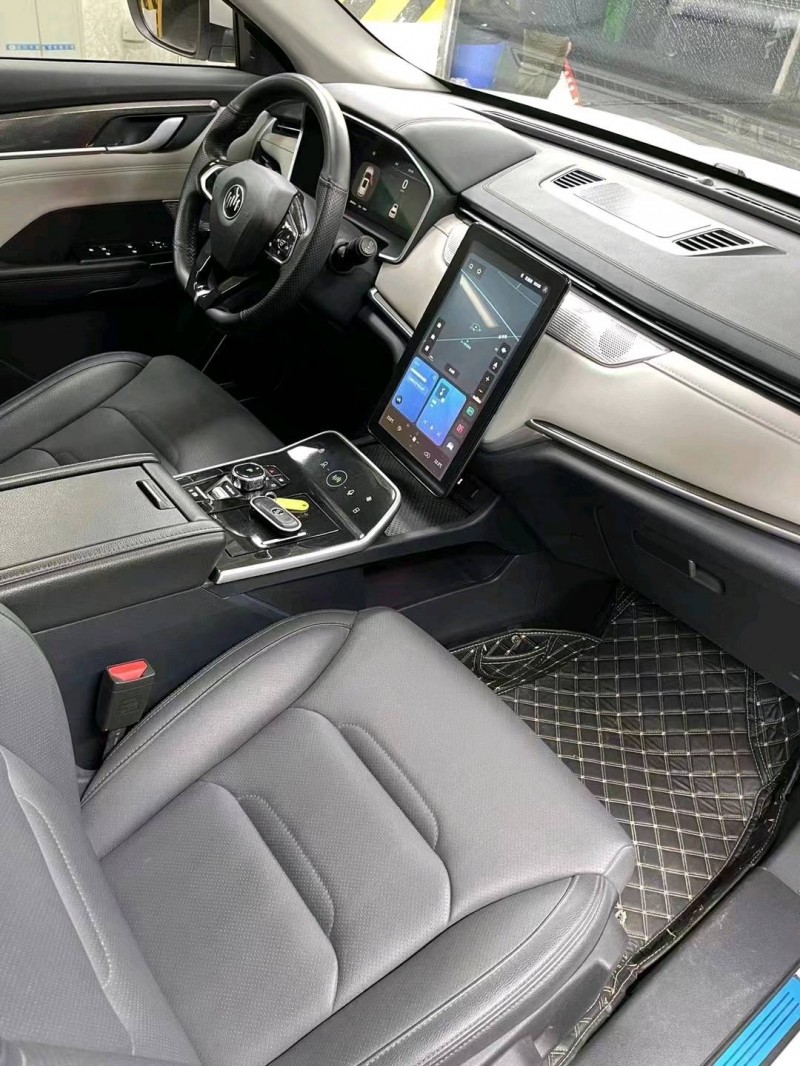 成都21年威马汽车EX-57