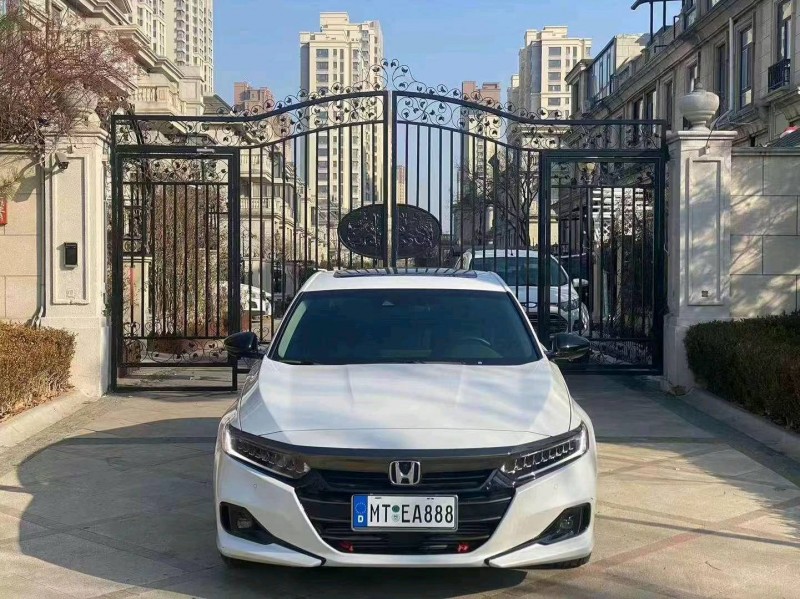 东营23年本田雅阁1