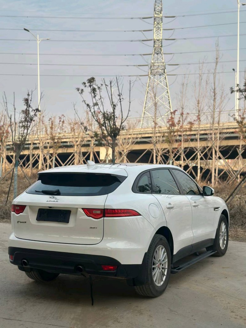 青岛17年捷豹F-PACE7