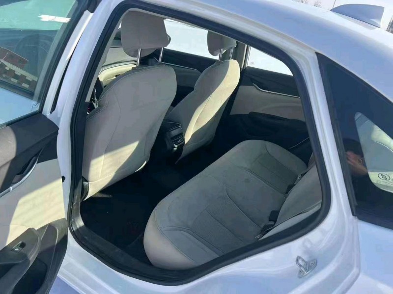 东营18年别克英朗4