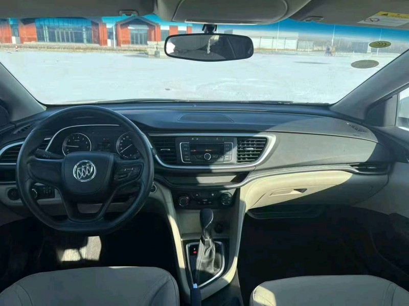 东营18年别克英朗7