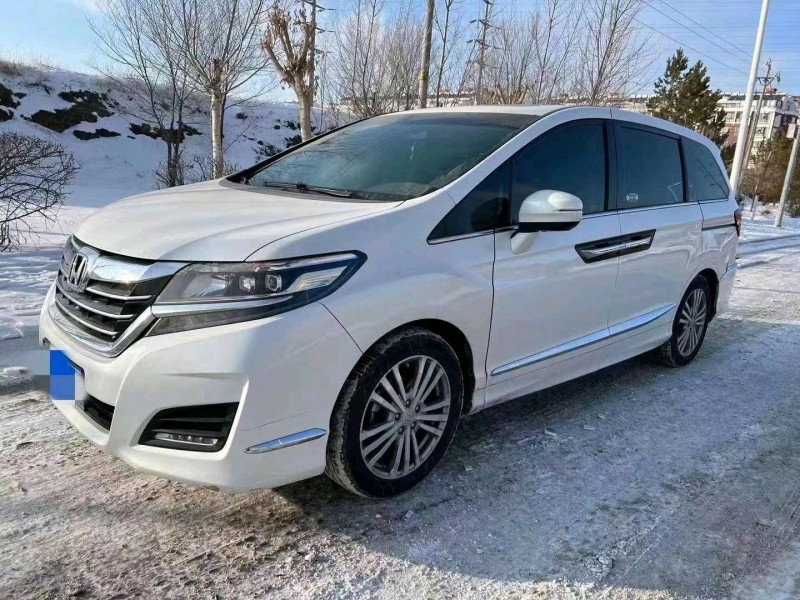 邯郸17年本田艾力绅2