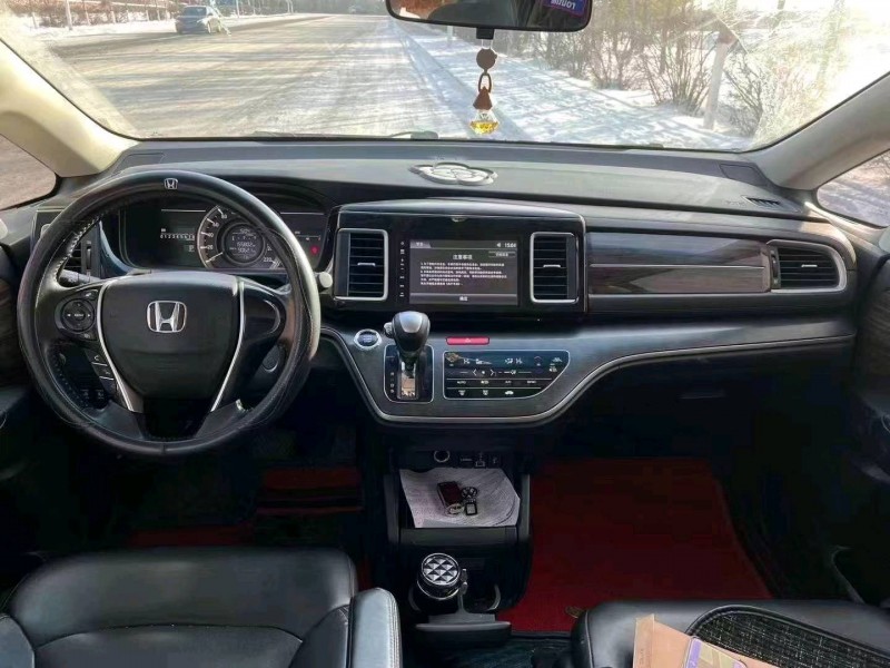 邯郸17年本田艾力绅5