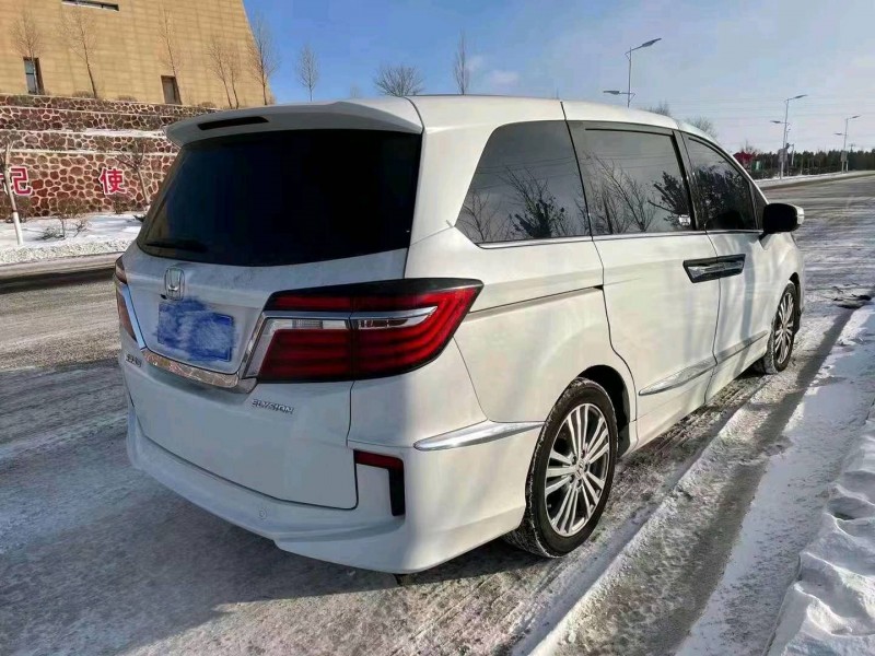 邯郸17年本田艾力绅9