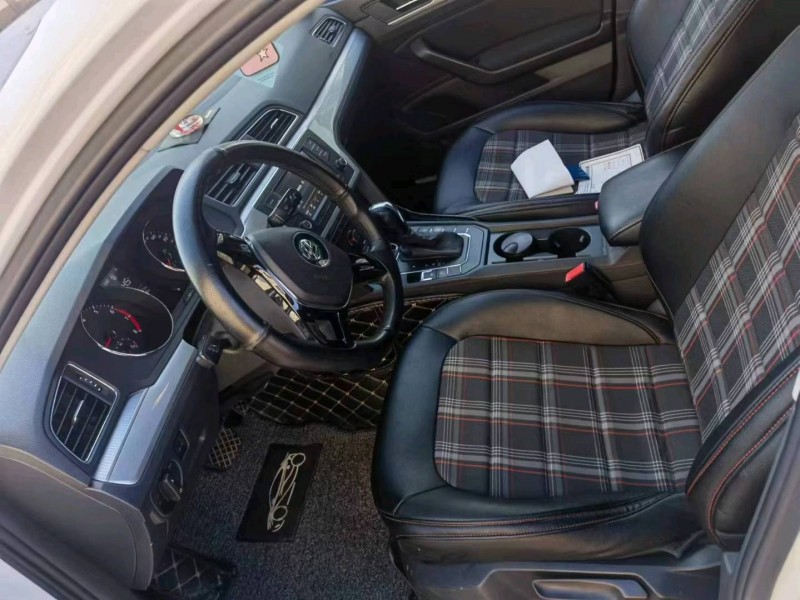 保定18年大众凌渡6