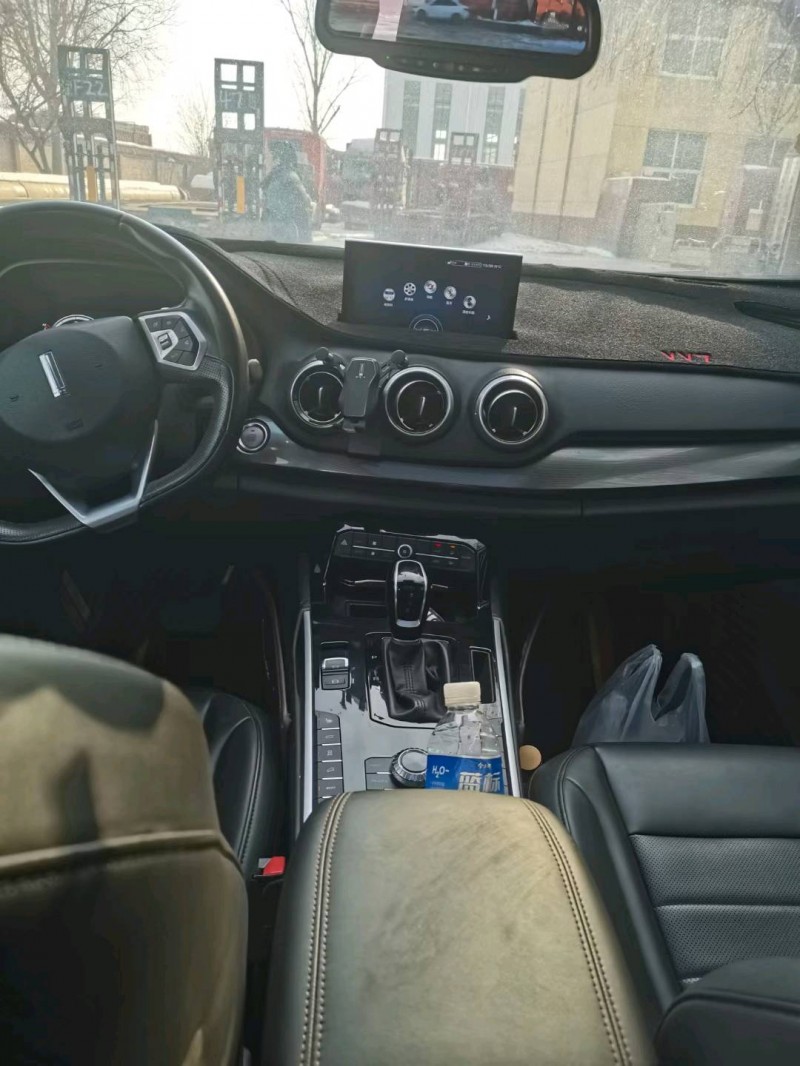 保定17年长城汽车WEY VV76