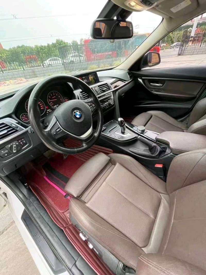 保定18年宝马3系7