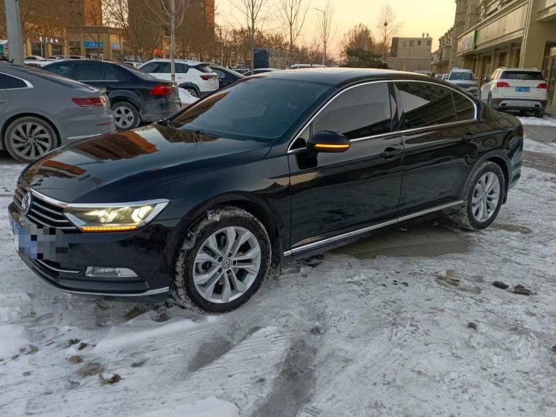 保定19年大众迈腾3