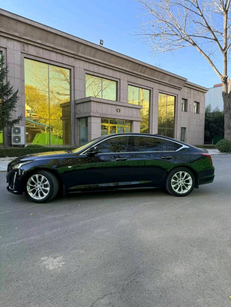 潍坊23年凯迪拉克CT54