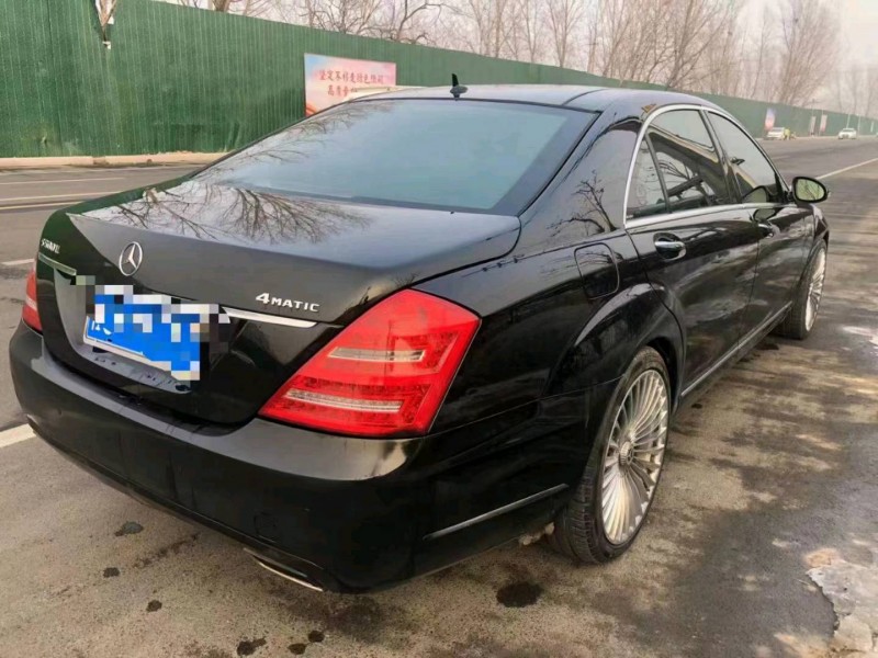 东营08年奔驰S6
